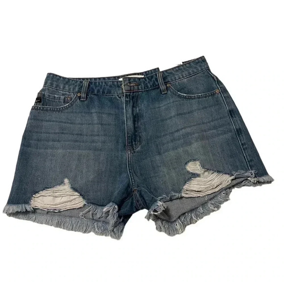 Kancan High Rise Juniors Denim Shorts Size 11. NWT. Measurements in pictures. - Picture 1 of 14
